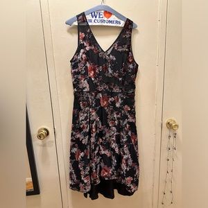 NWT $220 White House Black Market Floral Hi-Lo Fit & Flare Dress Black/Multi